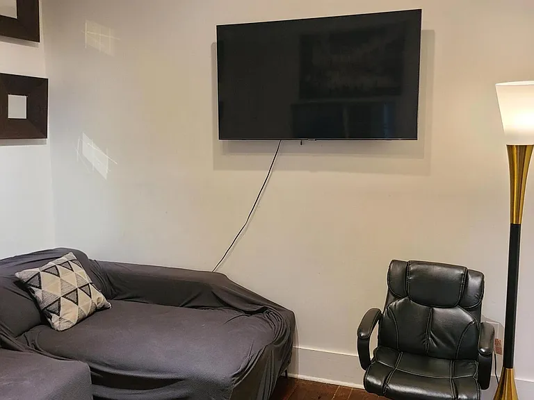 224 W Capitol St #3 — Photo 11