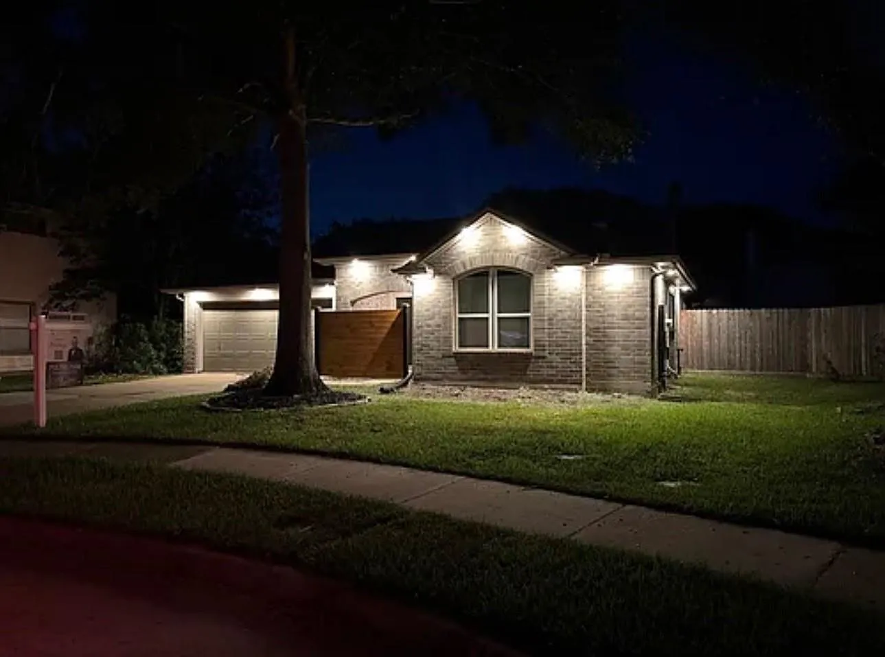 3 bed, 2.0 bath, 1515 sqft, $2,500 — Photo 2
