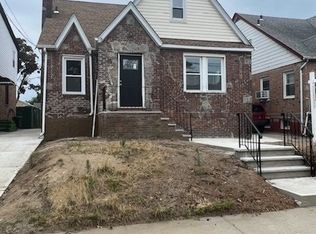 13940 230th Pl, Springfield Gardens, NY