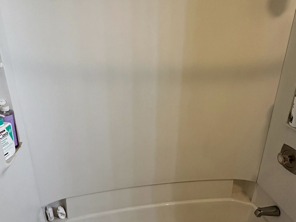 2nd image of 1019 Church St