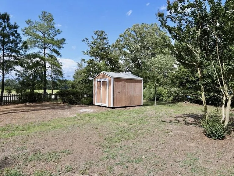 7 Pine Crescent Dr — Photo 15