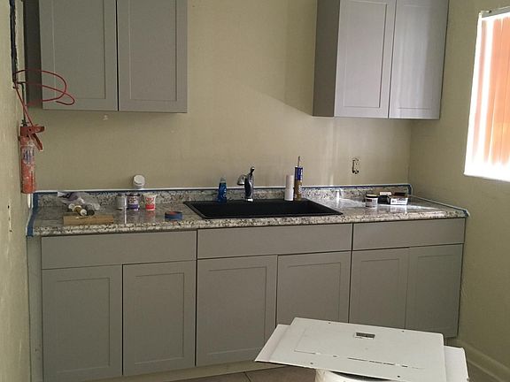 2nd image of 645 Latona Ave #2
