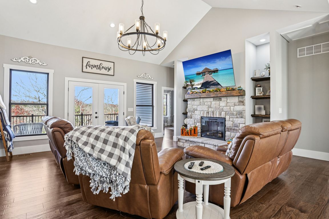 next background image