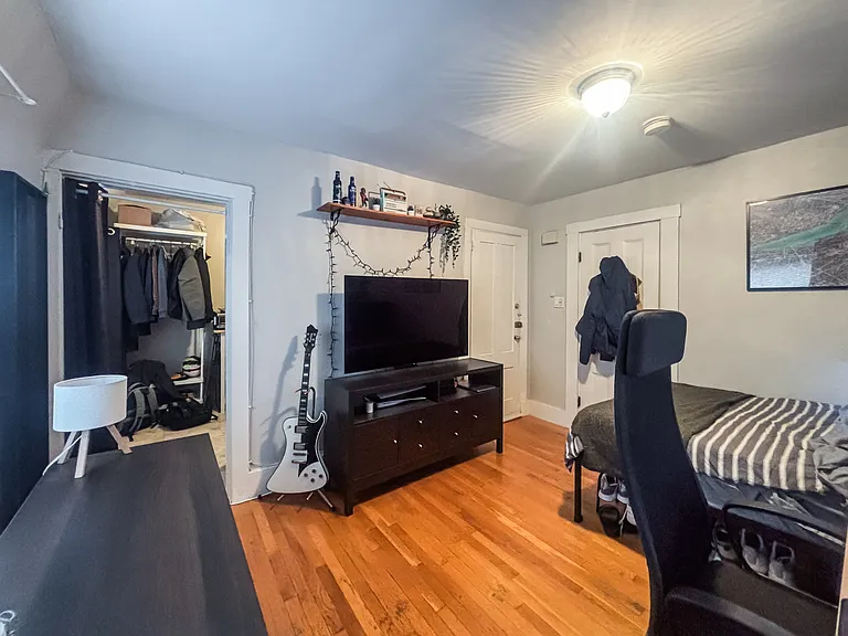 57 Dwight St #4 — Photo 4