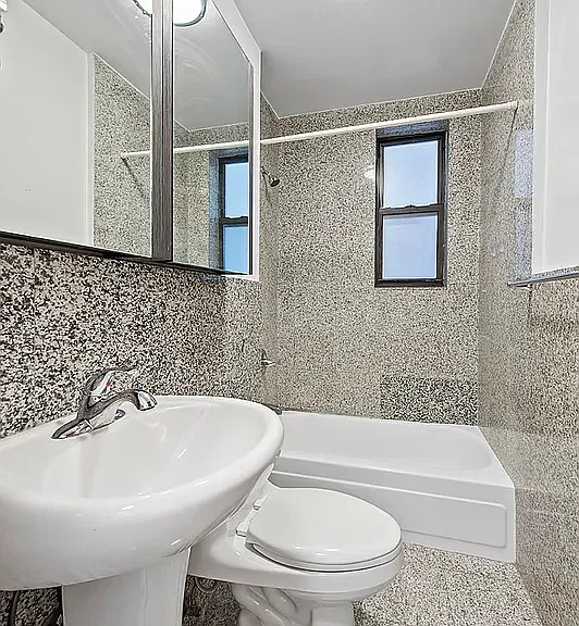 119 E 96th St #15 — Photo 6