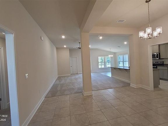 2nd image of 7560 Bent Tree Loop