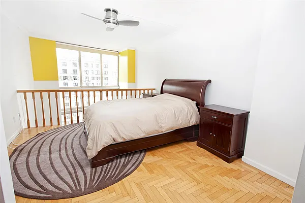 Rented by Douglas Elliman | media 39