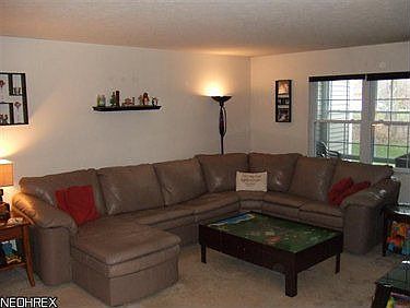4th image of 1317 Fox Run Dr #B