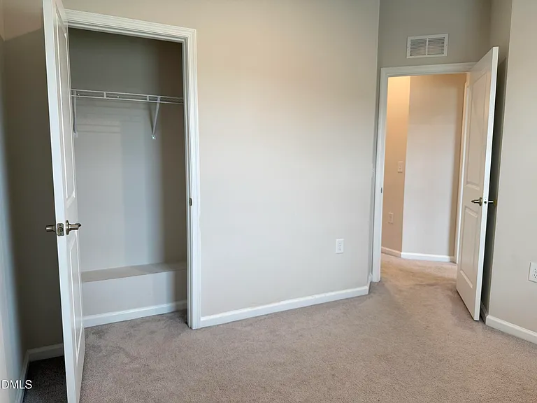 946 Channing Park Cir — Photo 26