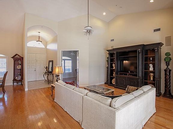 5th image of 23008 Oak Prairie Cir