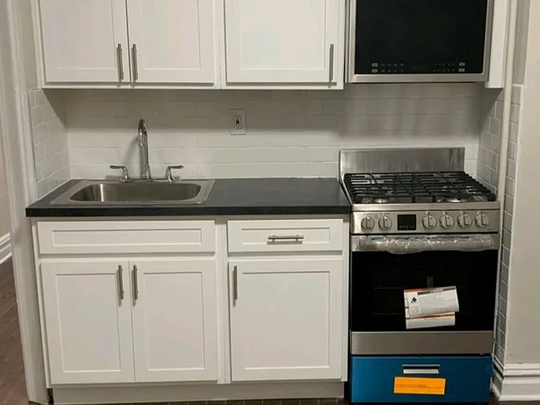 164 Sterling Ave #42 — Photo 1