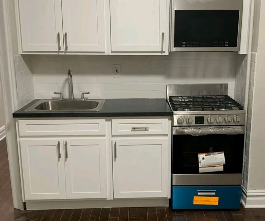 164 Sterling Ave #42