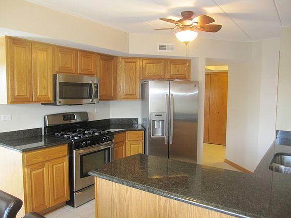 5th image of 14121 Norwich Ln APT 204
