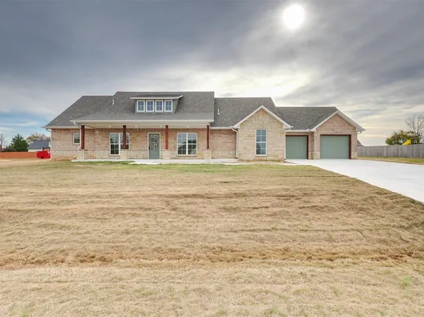 45147 Collin Ct, Shawnee, OK 74801