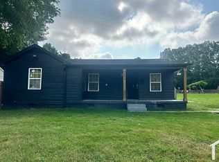 1850 Davis Cir, Memphis, TN 38128