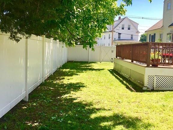 4th image of 30 Garfield Ave