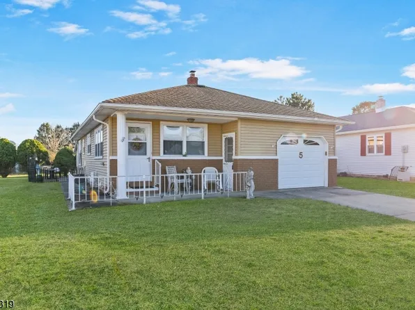5 FALMOUTH ST, Berkeley Twp., NJ 08757