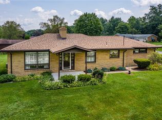 7 Lilac Dr, West Middlesex, PA 16159