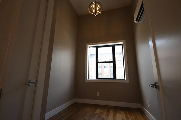 Rented by Nooklyn NYC LLC | media 47