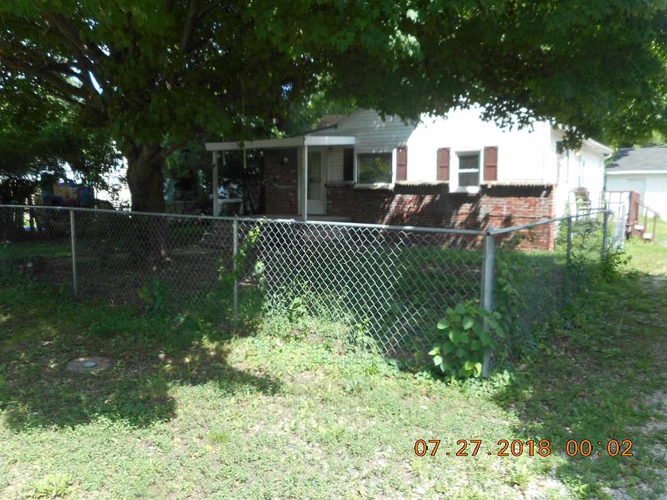 1st image of 404 W Harvard Ave