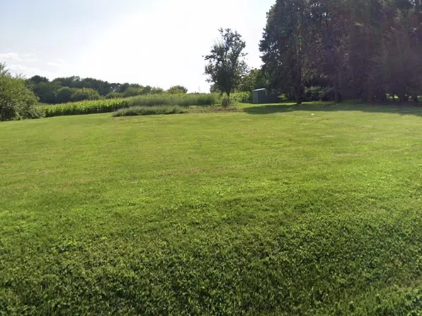4 Hoover Rd, Lancaster, PA 17603