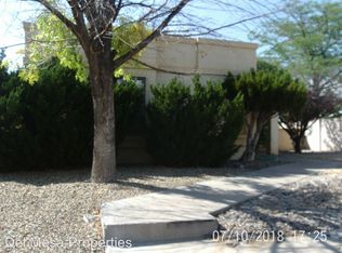 1709 Skyview Cir NE, Rio Rancho, NM 87144