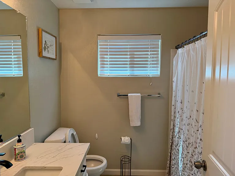 5949 E Laurel Ave — Photo 22