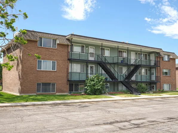 3677 S 2200 W APT 37, West Valley City, UT 84119