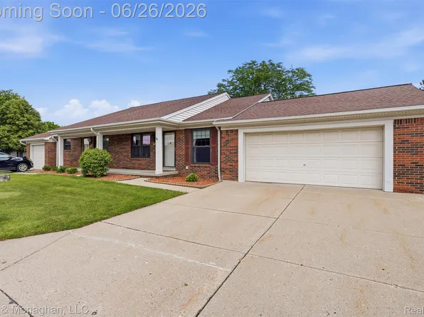 28047 Maple Forest Blvd E #51, Harrison Township, MI 48045