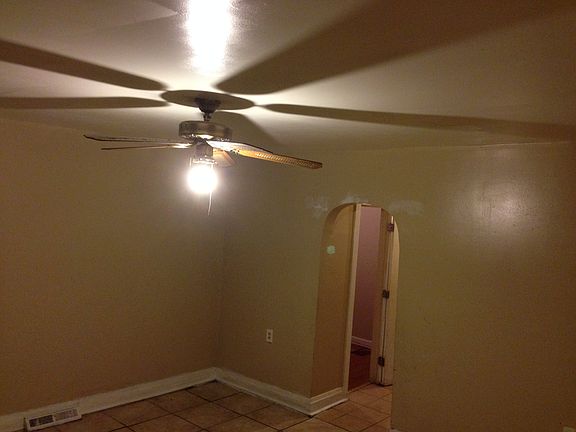 4th image of 8716 S Marquette Ave #1F