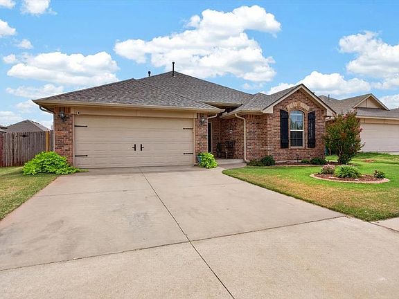 4th image of 11128 SW 39th Ct