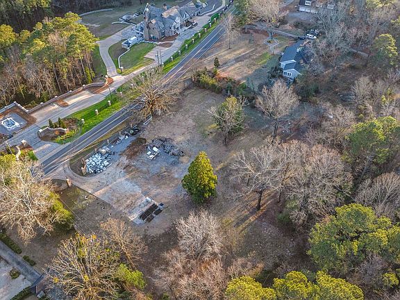 5th image of 4612 Dolly Ridge Rd