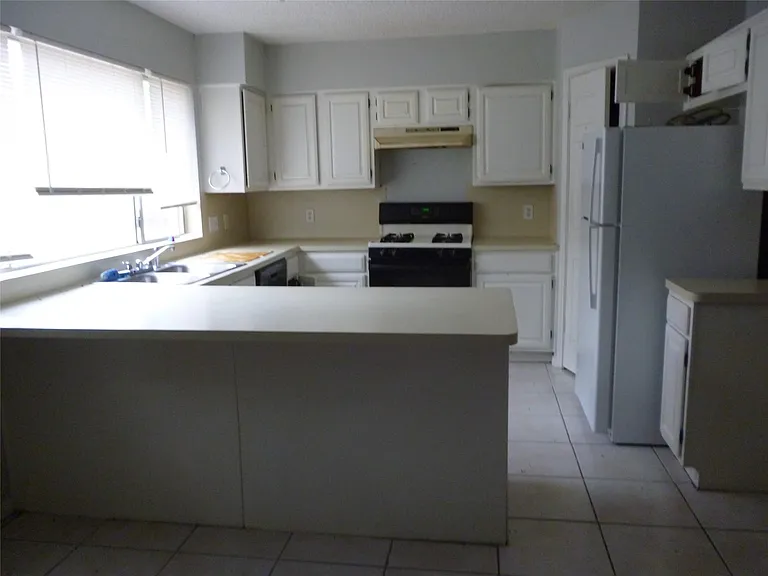 3243 Battle Ridge Ln — Photo 23