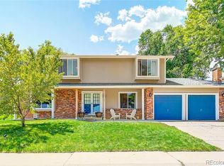 10122 W Burgundy Dr, Littleton, CO 80127