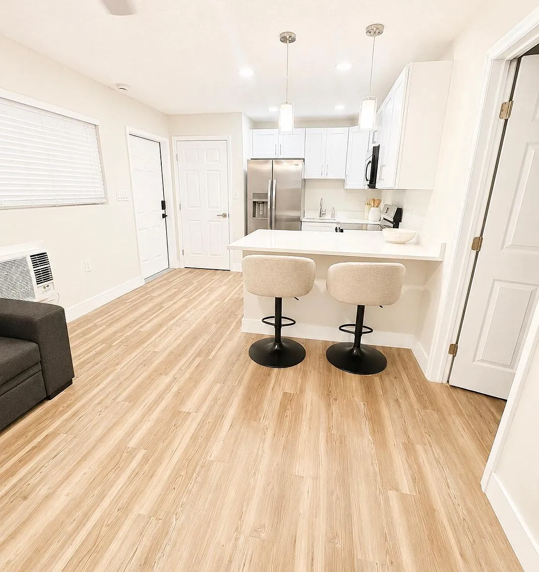 1 bed, 500 sqft, $2,150 — Photo 4