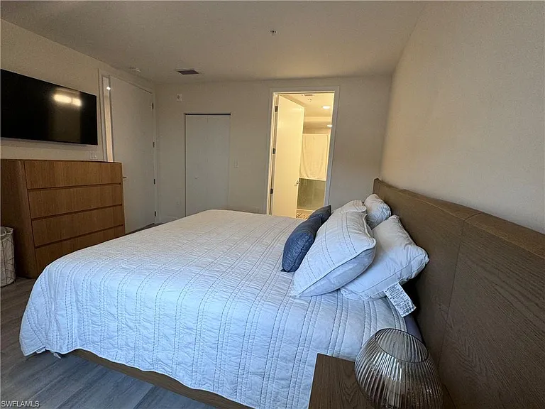 26600 Rosewood Point Dr #102 — Photo 9