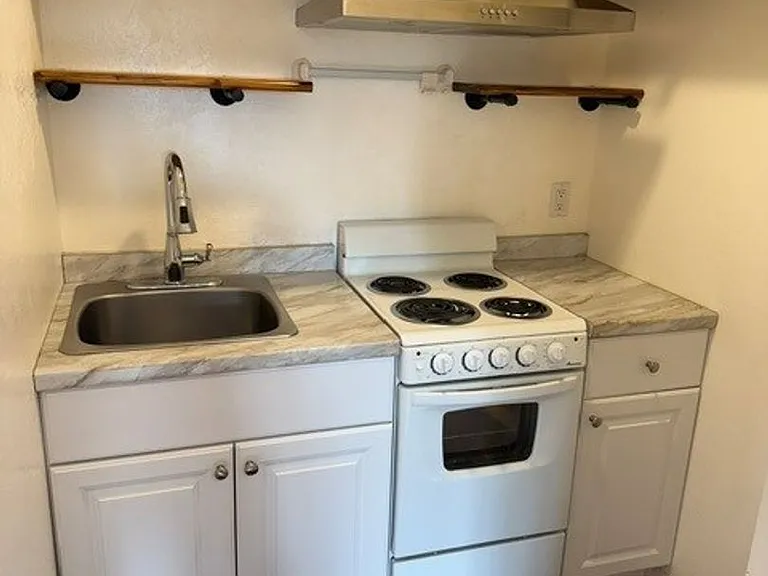 11 Baxter Pl — Photo 5