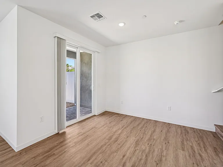 Agave Townhomes — Photo 49