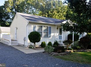 35580 Army Navy Dr, Mechanicsville, MD