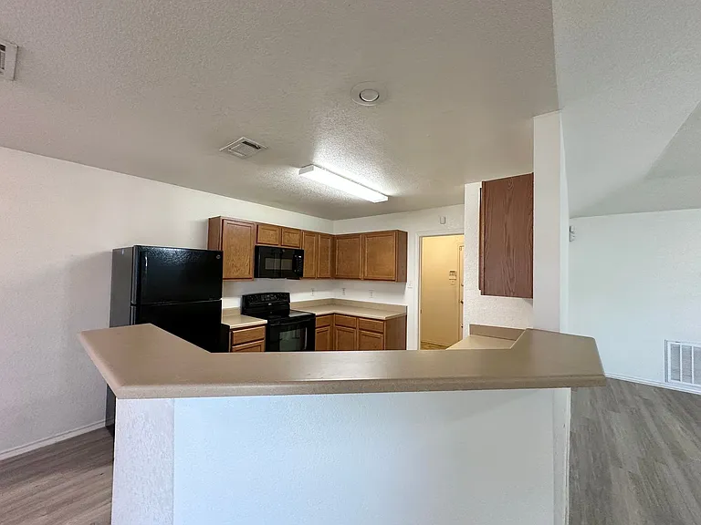 5309 Holster Dr — Photo 7
