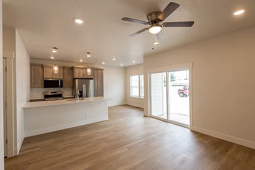 1800 N 7th Ave #203 Photo 1