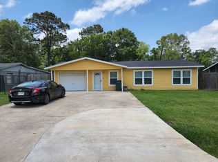 5425 Combs Dr, Beaumont, TX 77705