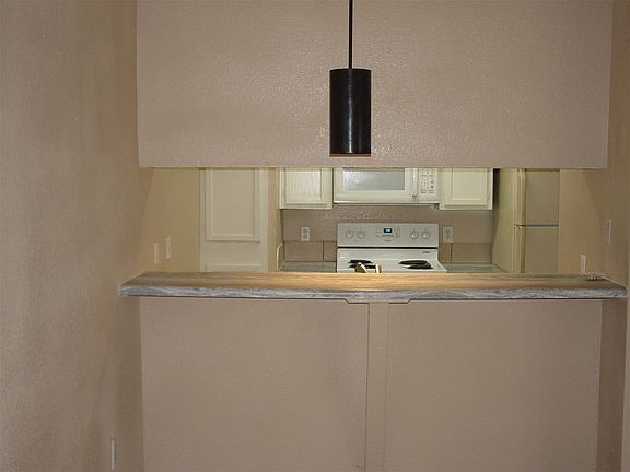 3rd image of 9605 Walnut St APT 12106
