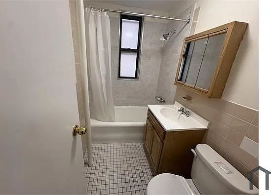 1264 Manor Ave #THE — Photo 7