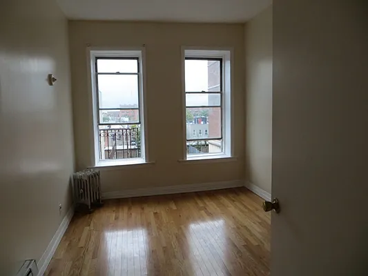 Rented by David W Realty Inc | media 19