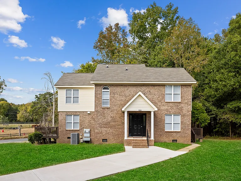 7903 Impala Ln — Photo 15