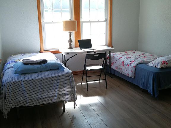 4th image of 834 Peoria St #1