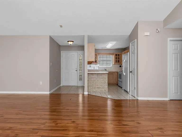 112 Dusty Trail Ln — Photo 9