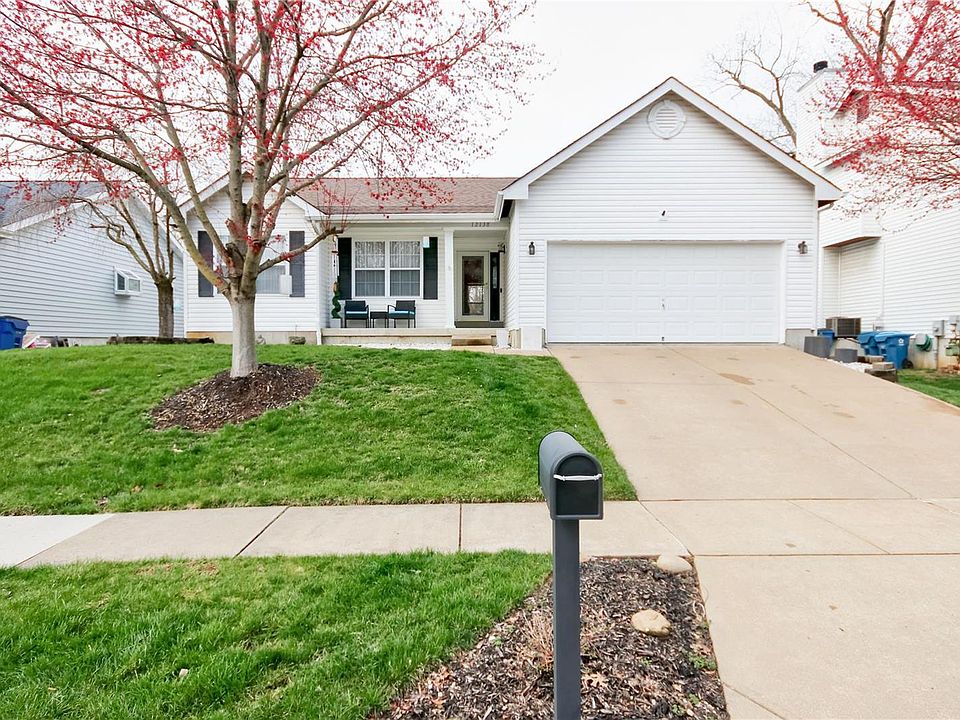 1st image of 12138 Glenpark Dr