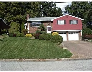 2820 Oneill Dr photo 1